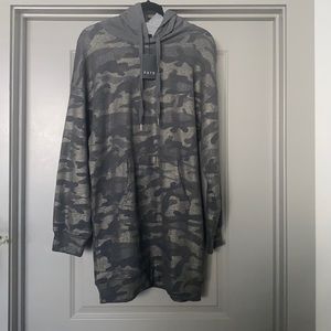 Fate Metallic Hoodie. Size Small. Never worn.